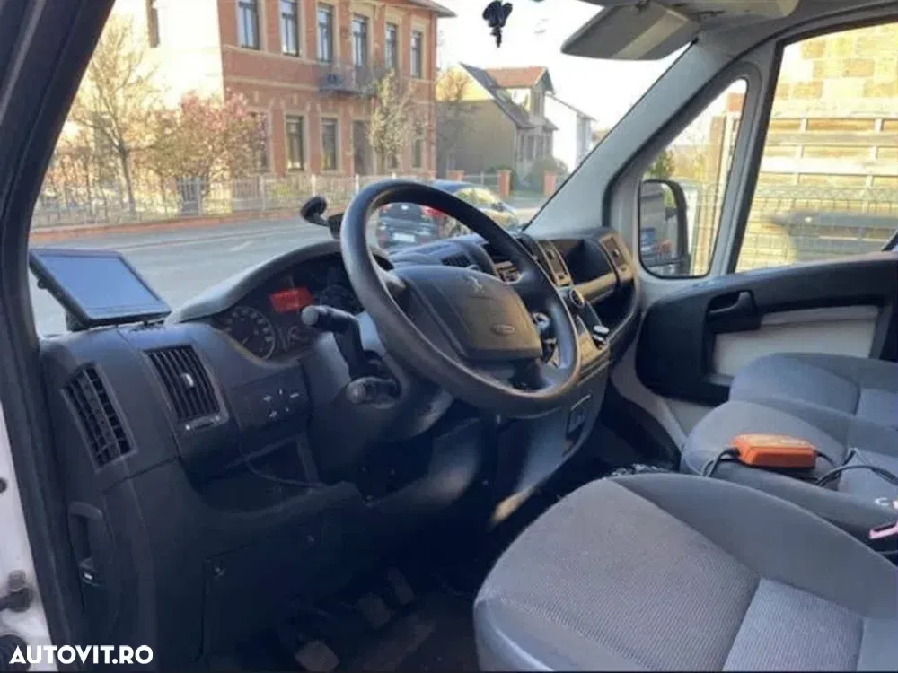 Peugeot Boxer — imagine 5
