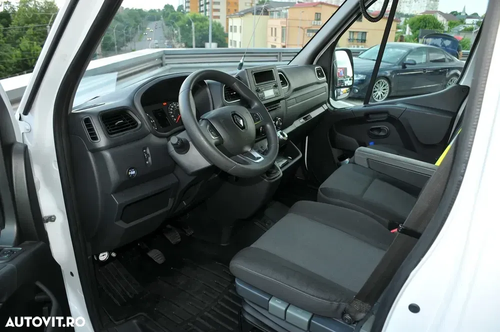 Renault Master cu lift — imagine 6
