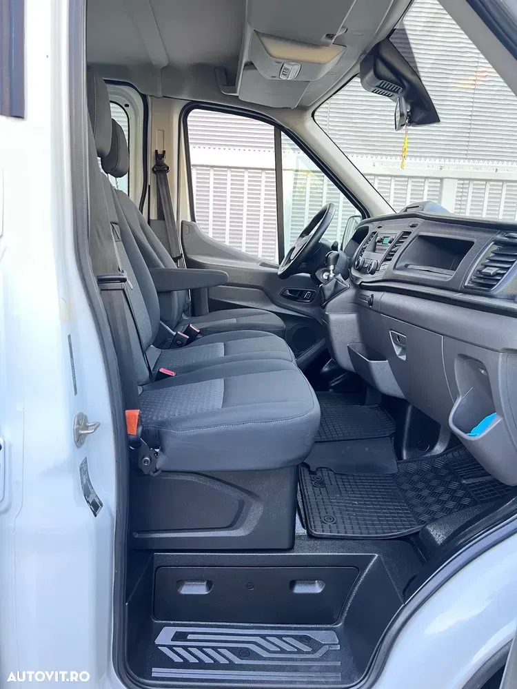 Ford Transit — imagine 6