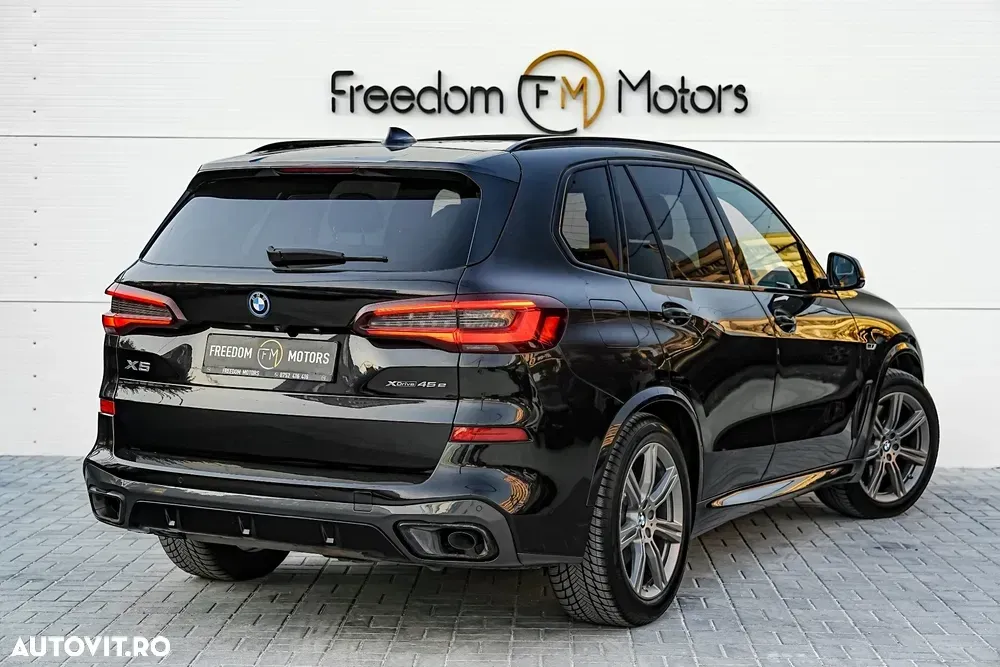 BMW X5 xDrive45e — imagine 4