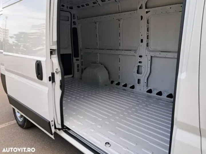 Peugeot BOXER Furgon L3H2