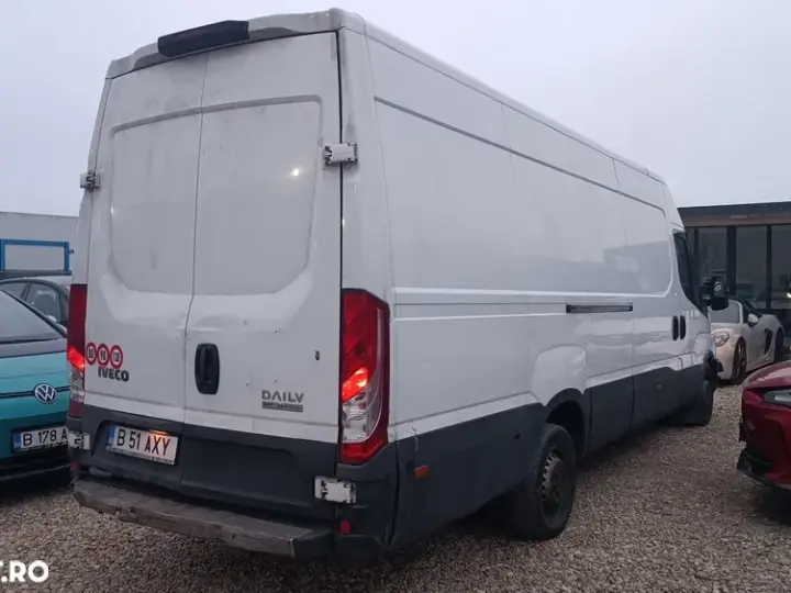 Iveco 35S18