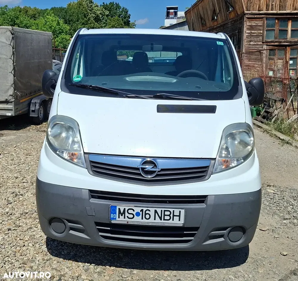 Opel VIVARO — imagine 2