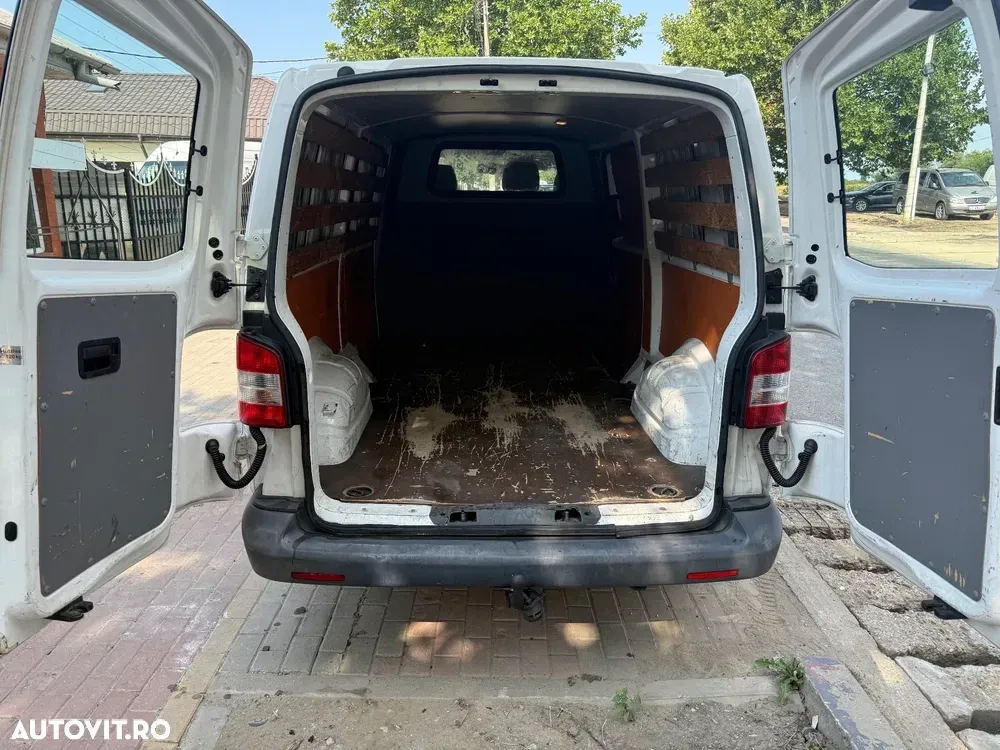 Volkswagen Transporter — imagine 5