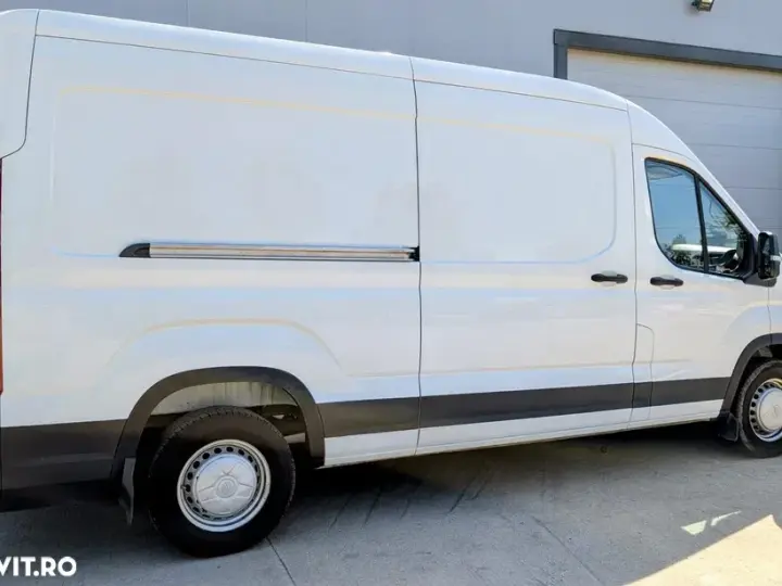 Maxus Deliver 9