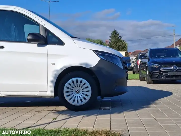 Mercedes-Benz Vito furgon 3 Europaleti - DETARAT 2490 kg