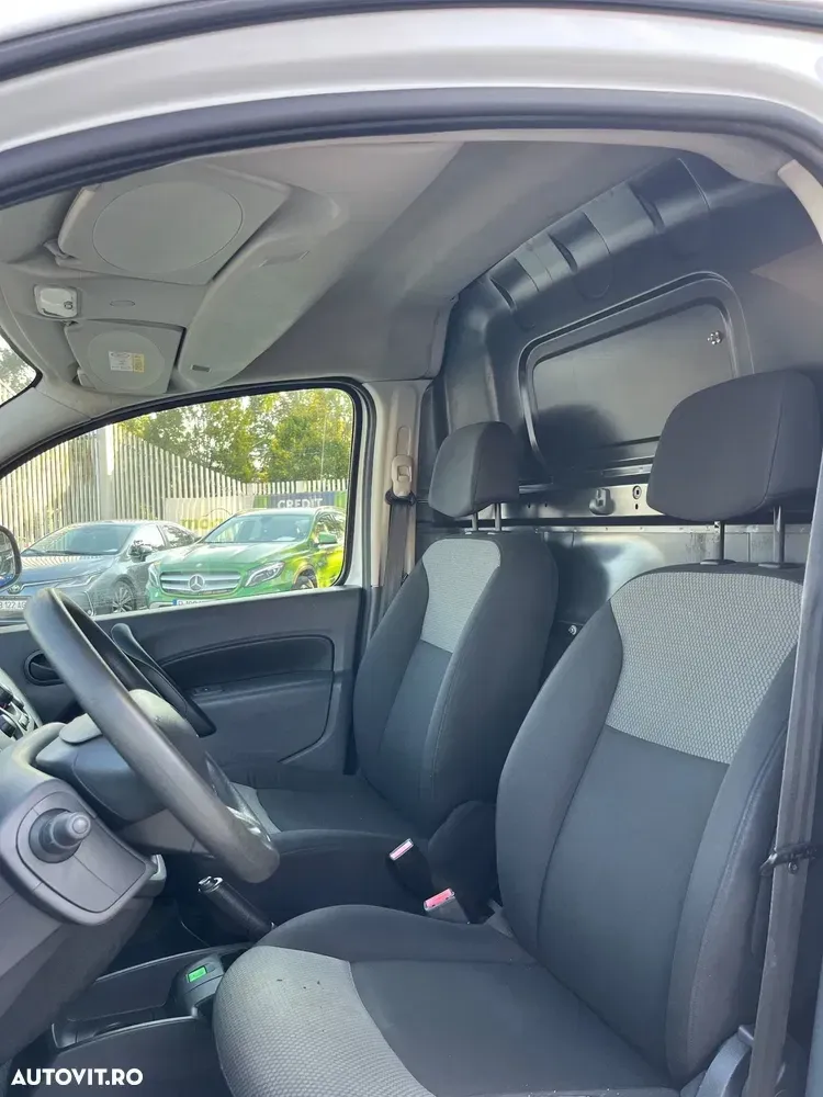 Renault KANGOO — imagine 6