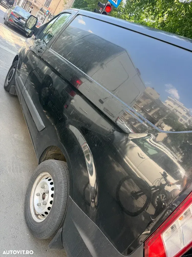 Ford Transit Custom — imagine 4