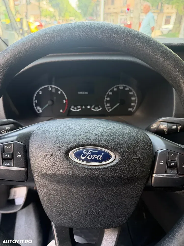 Ford Transit Custom — imagine 5