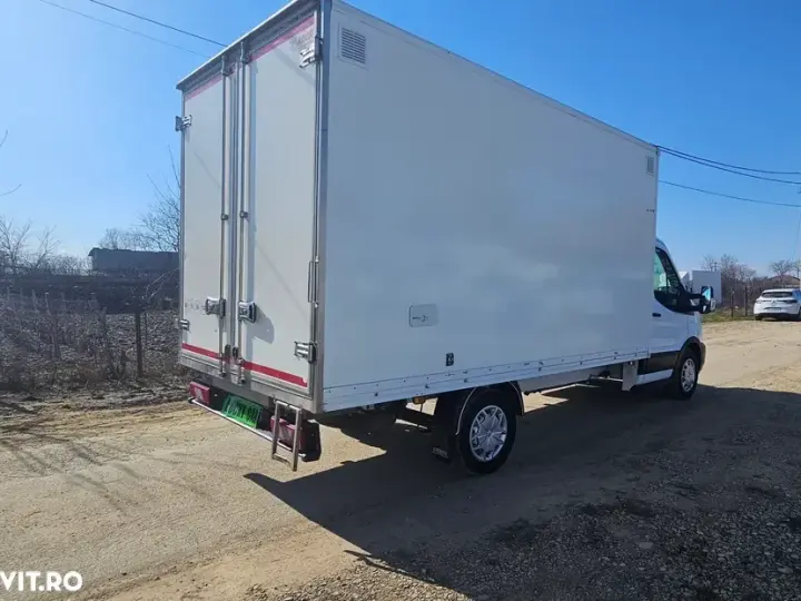 Ford Transit BOX