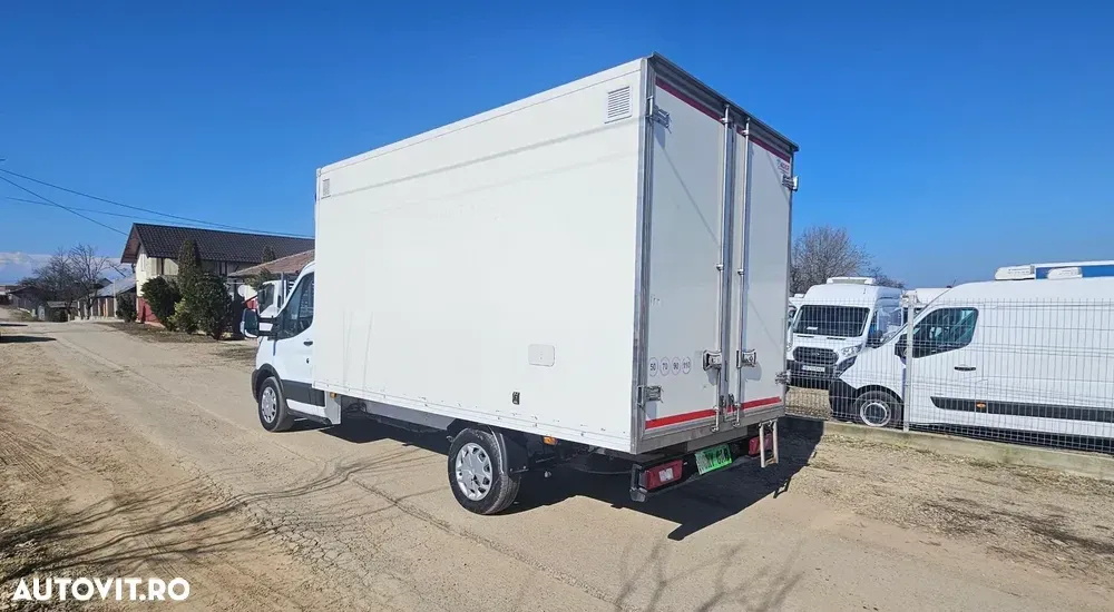 Ford Transit BOX — imagine 5