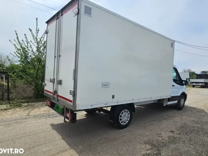 Ford Transit BOX