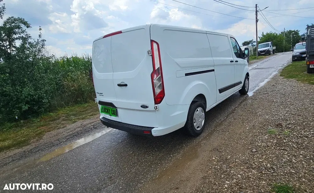 Ford Transit Custom — imagine 5