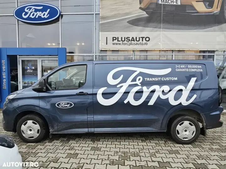 Ford Transit Custom Van (L2H1)