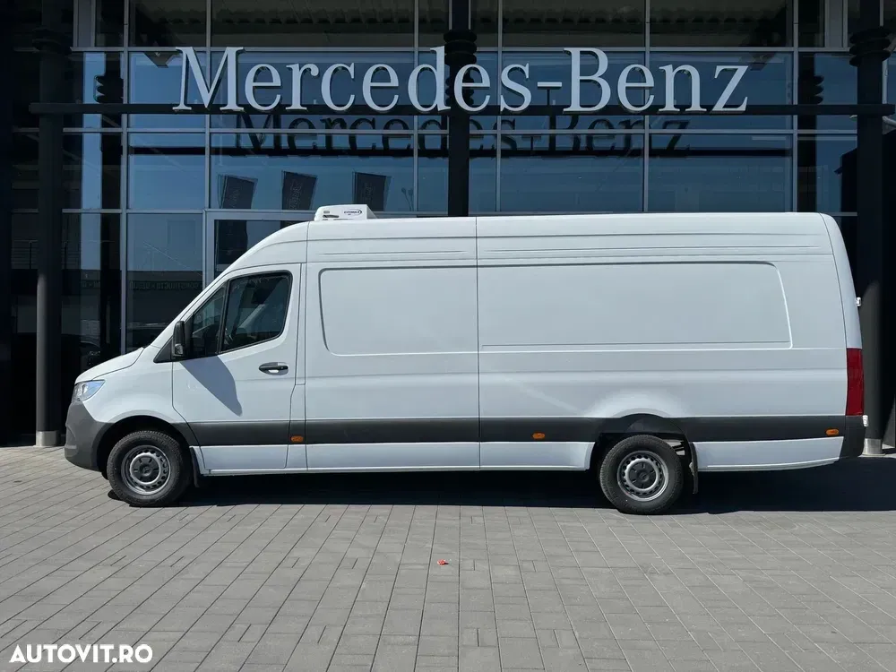 Mercedes-Benz Sprinter 317 Extralung Izoterm — imagine 3
