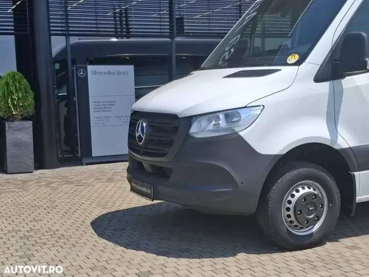 Mercedes-Benz Sprinter 517 CDI furgon extra-lung PRO