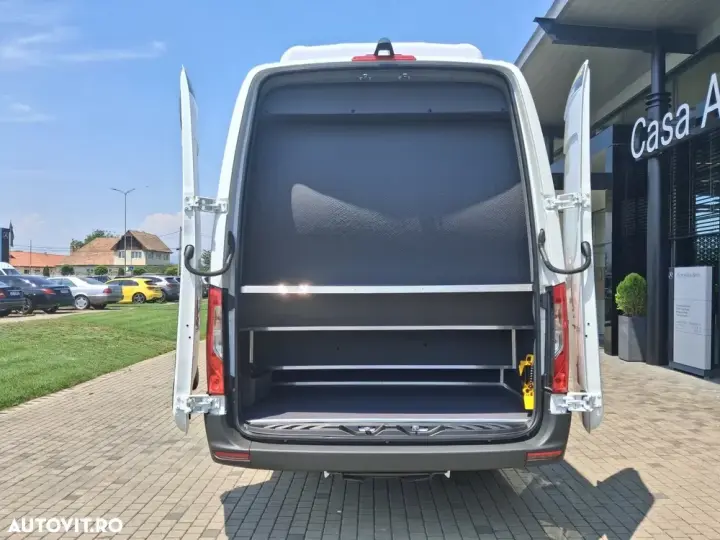 Mercedes-Benz Sprinter 517 CDI furgon extra-lung PRO