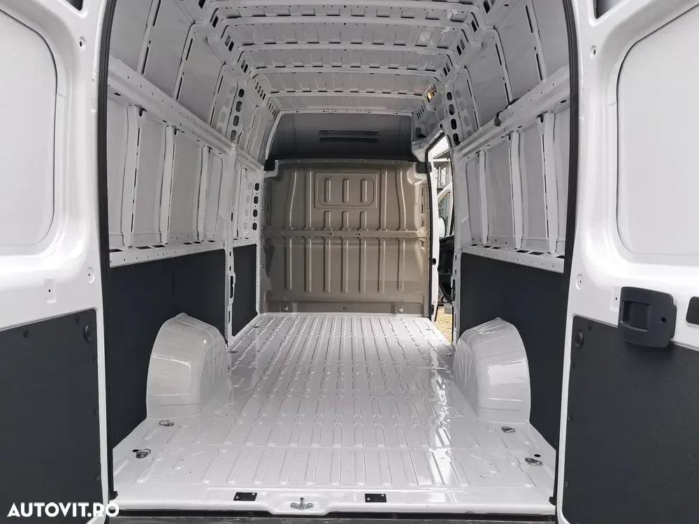 Citroën JUMPER FURGON L4H3 17 mc — imagine 5