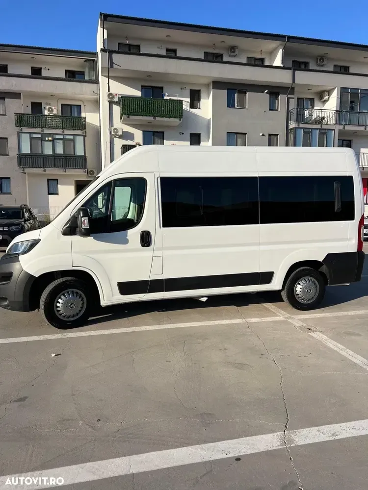 Peugeot Boxer Bus 8+1 — imagine 4