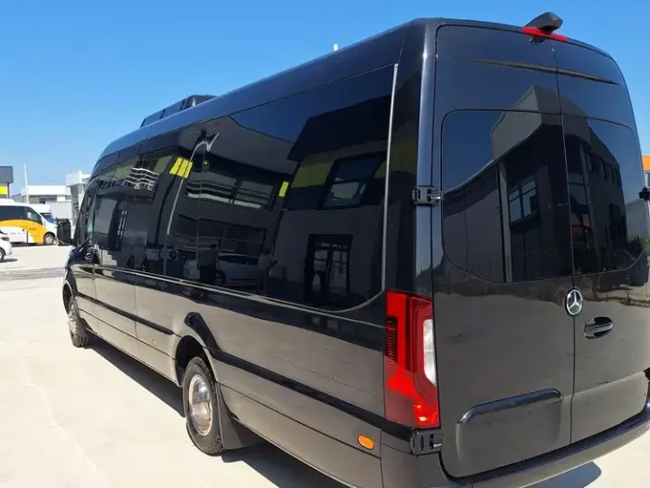 Mercedes-Benz Sprinter 519