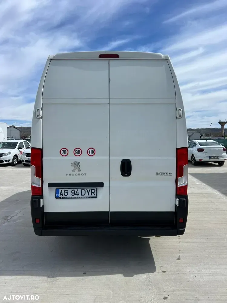 Peugeot Boxer — imagine 4