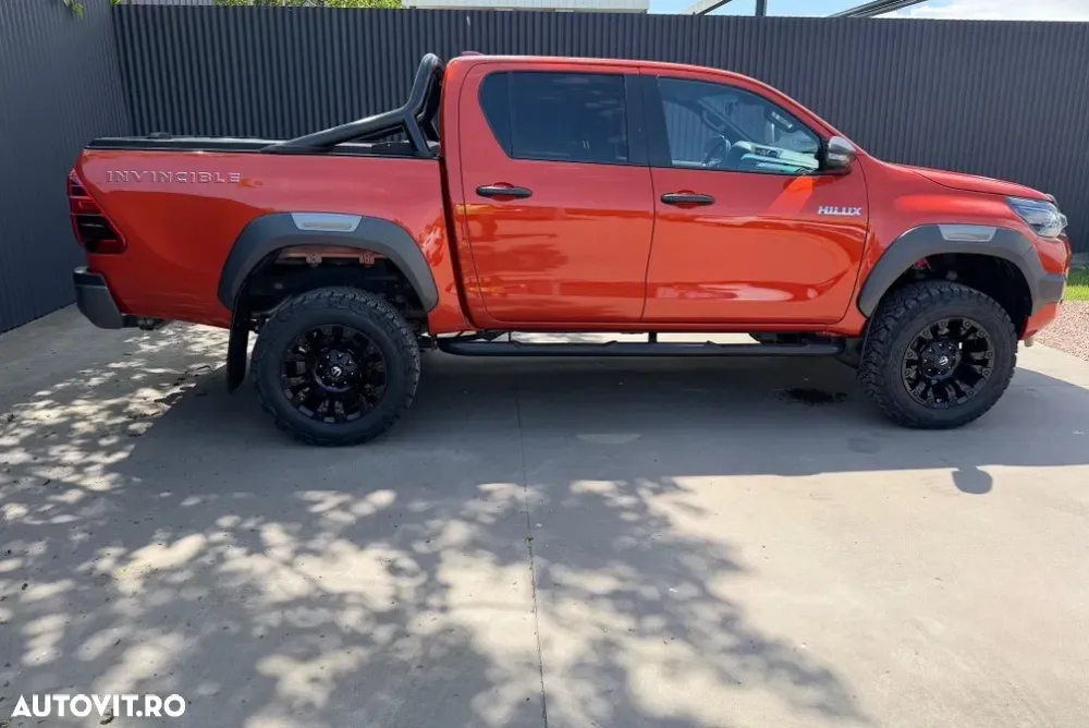 Toyota Hilux — imagine 3