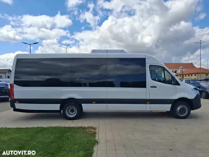 Mercedes-Benz Sprinter 517 CDI furgon extra-lung PRO