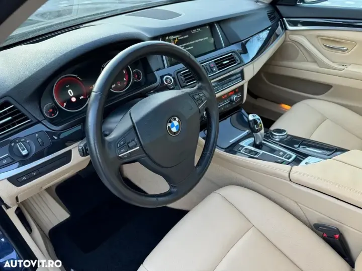 BMW Seria 5 F10/F11/F07 [2010 - 2017] 520d Aut. Edition Fleet