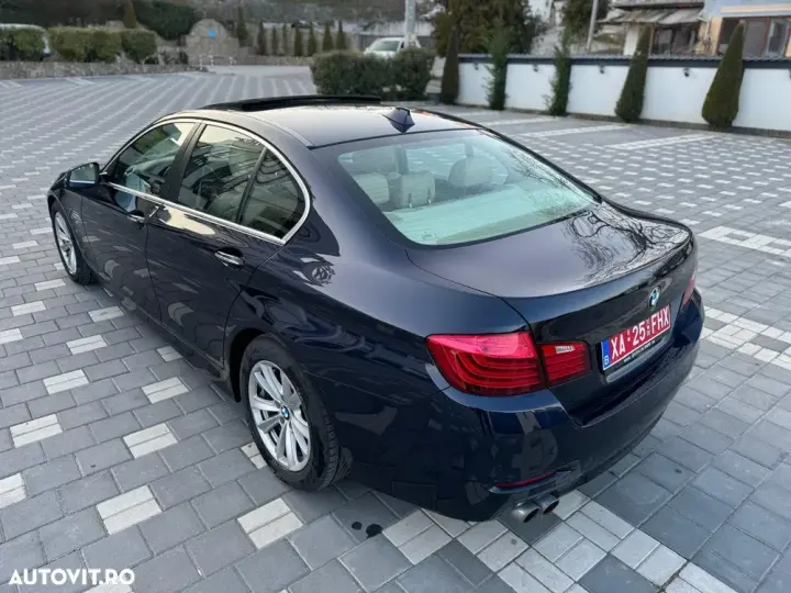 BMW Seria 5 F10/F11/F07 [2010 - 2017] 520d Aut. Edition Fleet