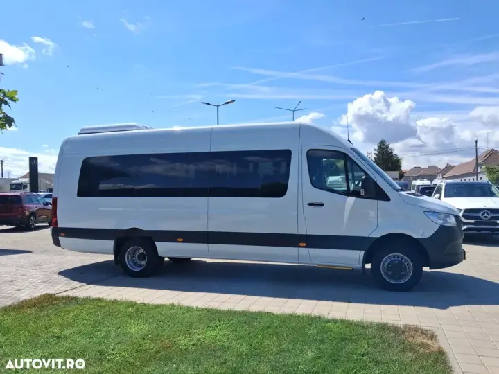 Mercedes-Benz Sprinter 517 CDI furgon extra-lung PRO