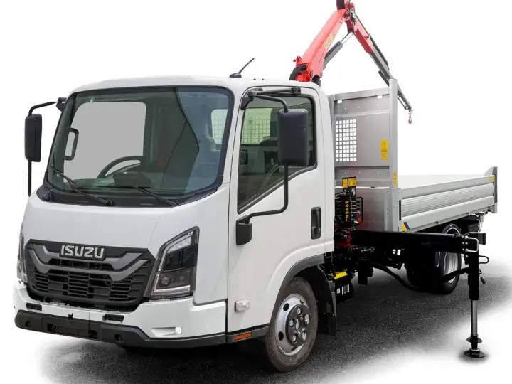 Isuzu M21