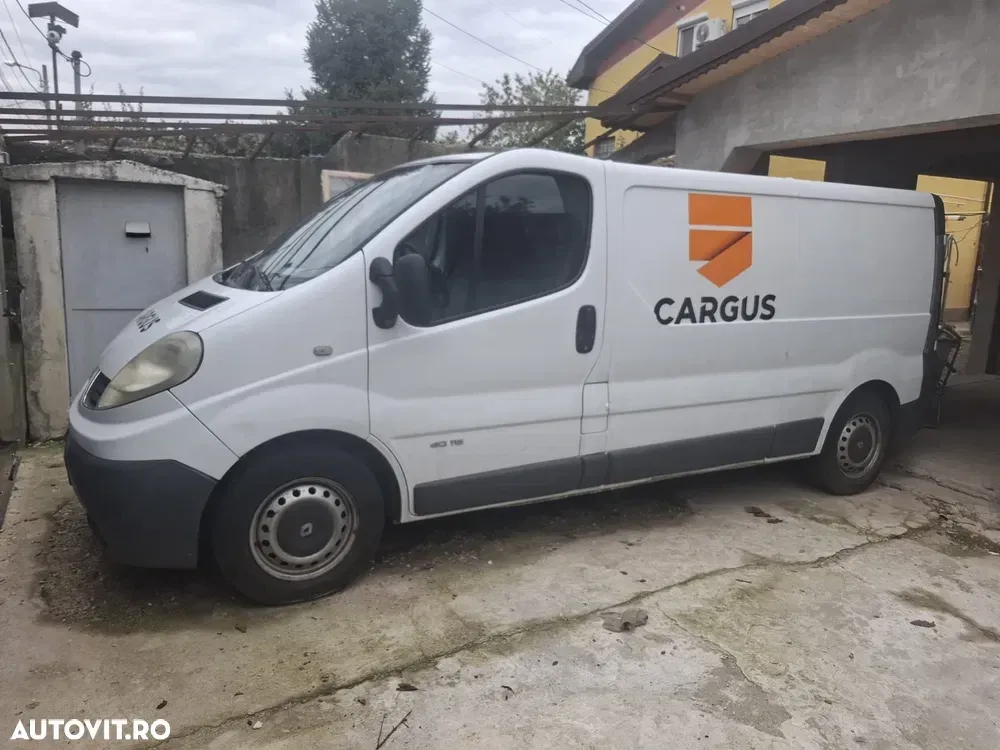 Renault TRAFIC — imagine 5