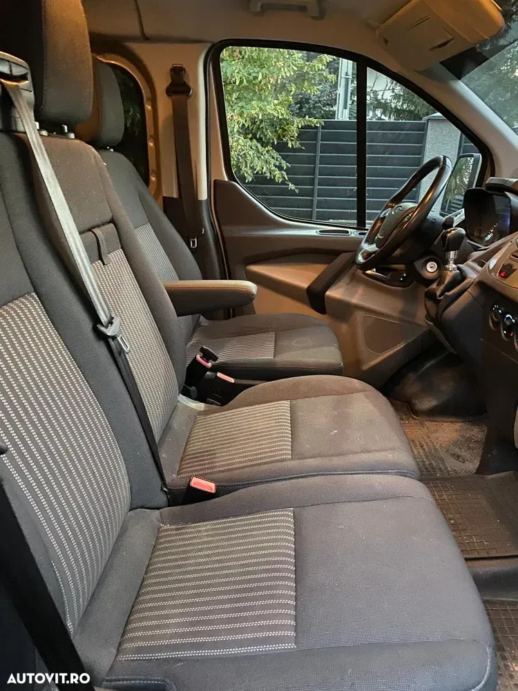 Ford Transit Custom — imagine 3