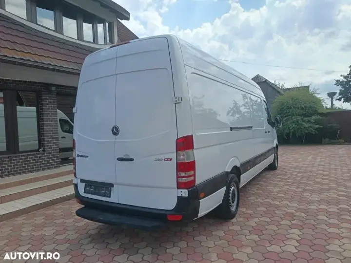 Mercedes-Benz Sprinter 313