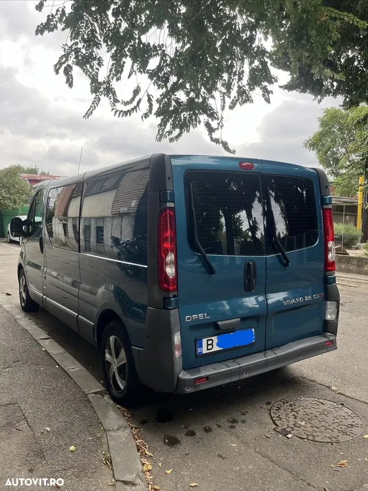 Opel VIVARO — imagine 3