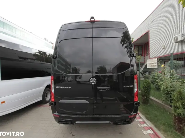 Mercedes-Benz 519 19+1+1 LOCURI vip *COC* IN STOCK