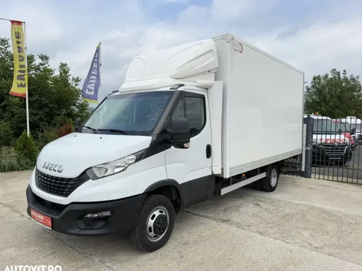 Iveco Daily 3.0 D BOX 8 EUROPALETI LIFT SPATE