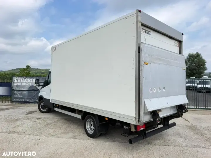 Iveco Daily 3.0 D BOX 8 EUROPALETI LIFT SPATE