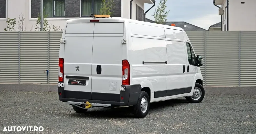 Peugeot Boxer — imagine 4