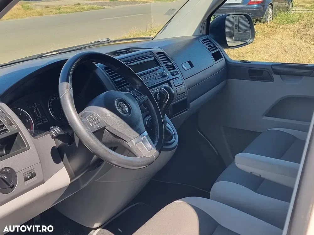 Volkswagen Transporter — imagine 5