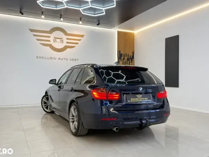 BMW Seria 3 F30/F31/F34 [2011 - 2019] 318d