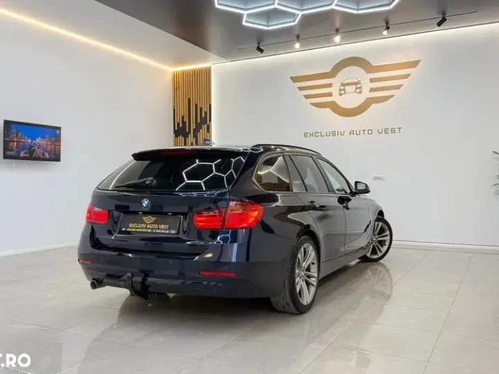 BMW Seria 3 F30/F31/F34 [2011 - 2019] 318d