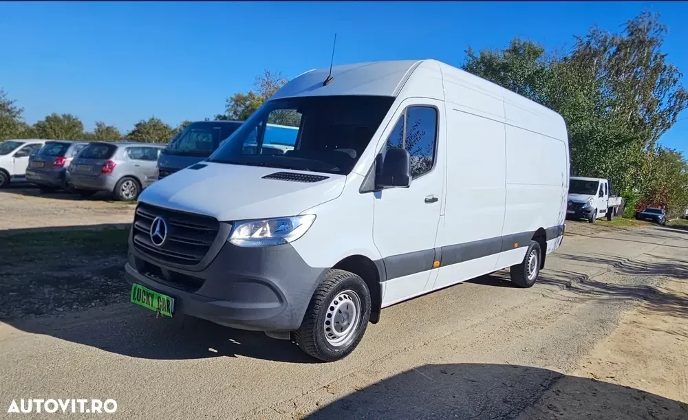 Mercedes-Benz Sprinter Lung — imagine 2