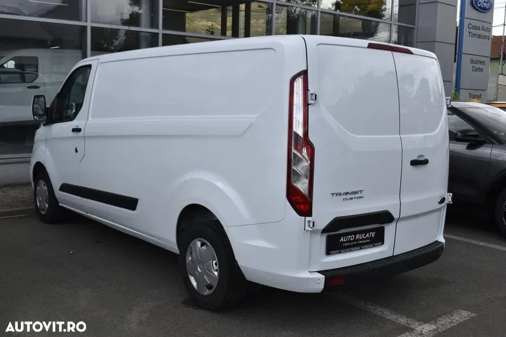 Ford Transit Custom — imagine 5