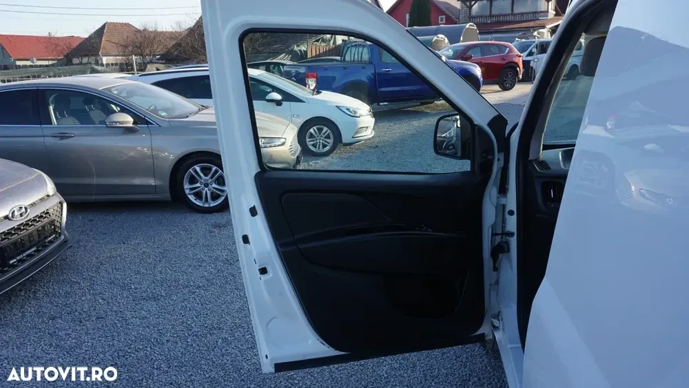 FIAT doblo — imagine 6