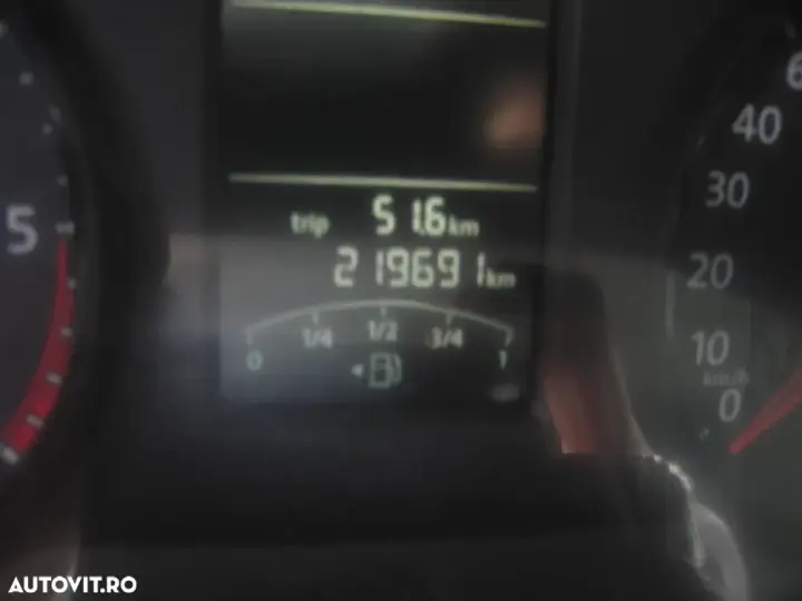 Volkswagen TRANSPORTER T 6, DUBA , 3 LOC. AC.