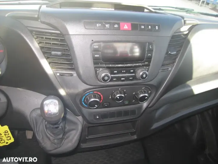 Iveco DAILY 35 C 13, 3 LOC. BASCULABIL, AC . EURO VI .