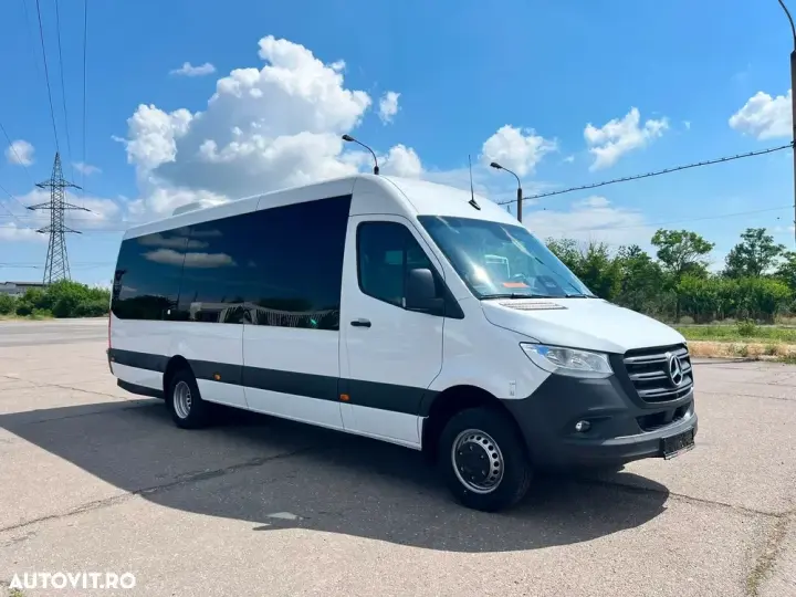 Mercedes-Benz Sprinter 517 microbuz 20+1 locuri