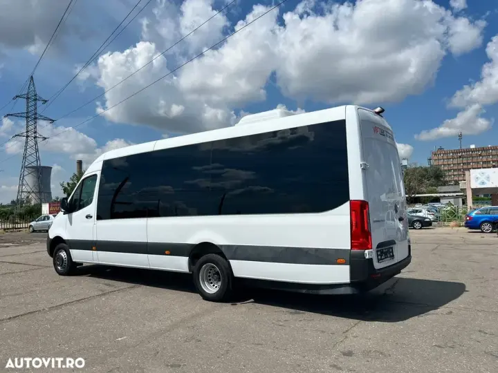 Mercedes-Benz Sprinter 517 microbuz 20+1 locuri