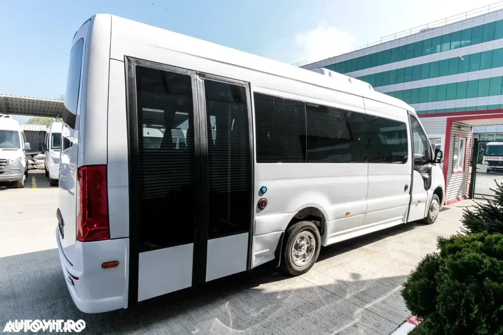 Mercedes-Benz sprinter 15+12+1+1scaun rotile*stock* gata de livrare — imagine 2